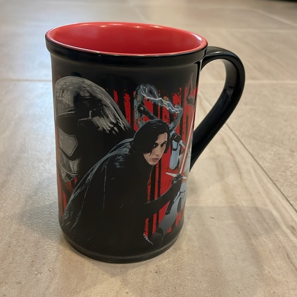 Disney Star Wats Coffee Mug - Picture 3 of 9